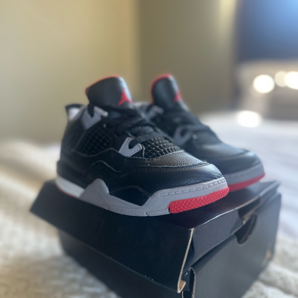 Jordan Bred Retro 4